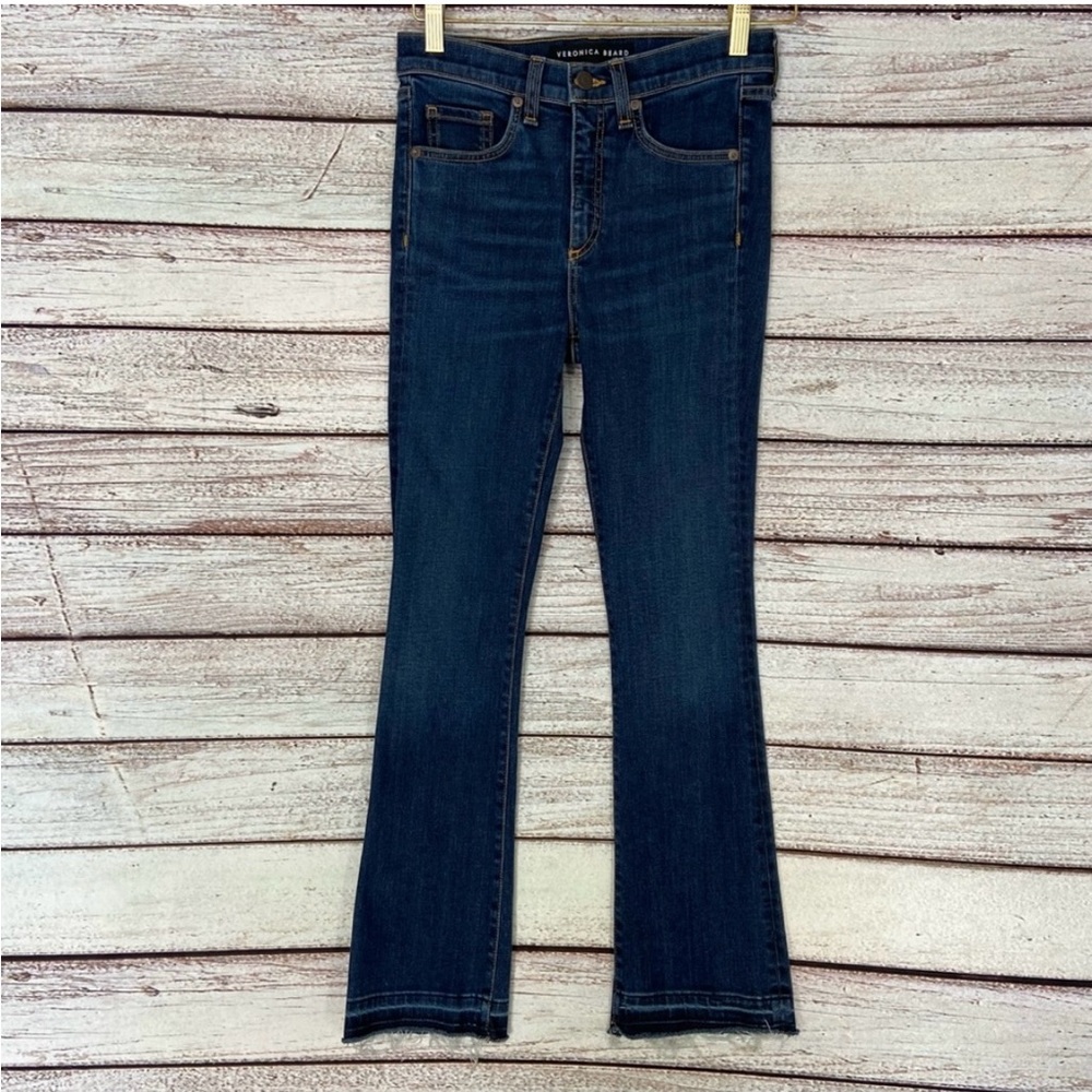 Veronica Beard Jeans Size 26 Carolyn Baby Boot
Cut Vintage Fray Blue Pants